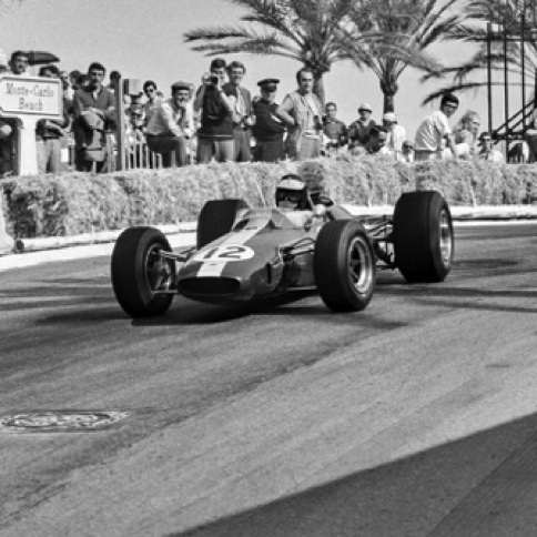 Petit contre-braquage à Monaco...